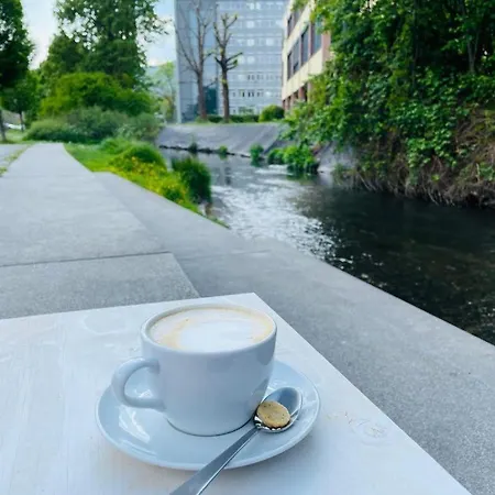 Speyerbach - Modernes Nahe Neustadter Innenstadt 아파트 *